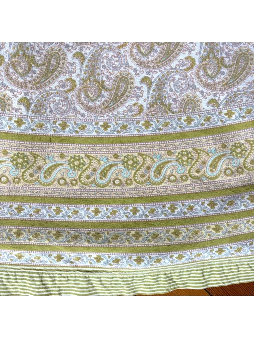 Williams Sonoma Provence French Paisley Cotton Tablecloth Green Round 90 inch